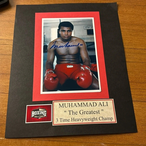 Muhammad Ali autographed photo - Picture 1 of 1